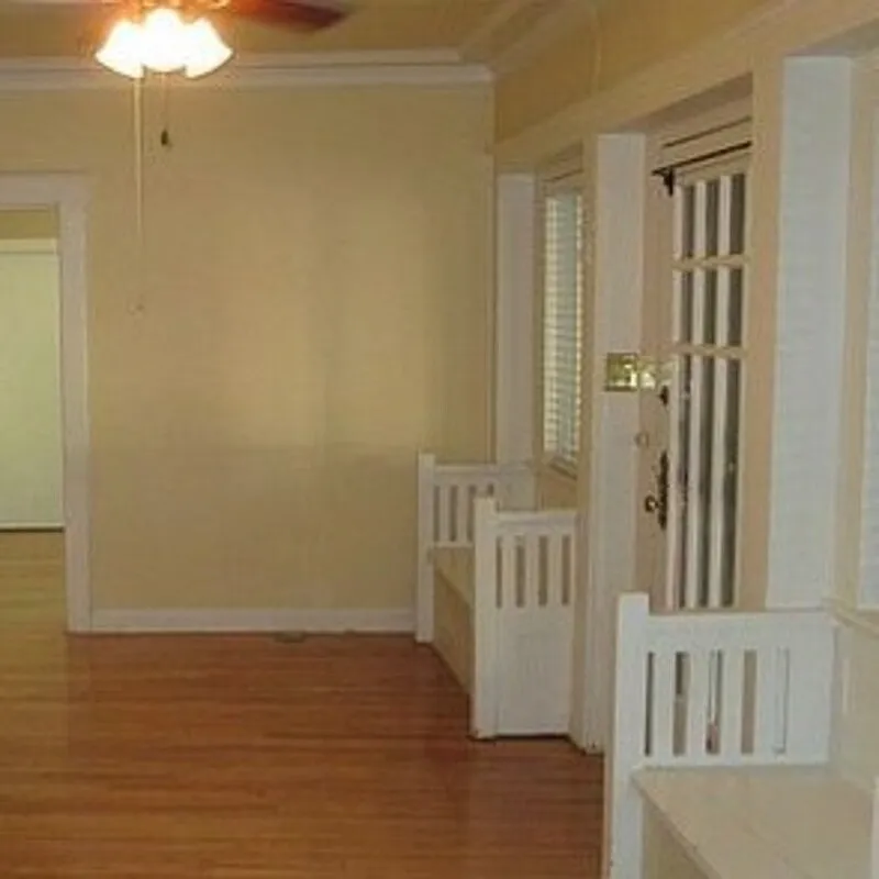 4 bed, 3.0 bath, 2100 sqft, $3,295 — Photo 3