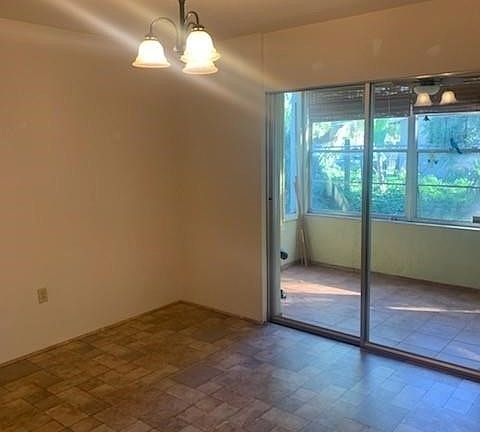 2nd image of 2828 Jackson St APT A1