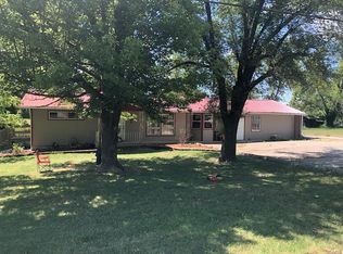 831 Tower Rd, Lebanon, MO 65536