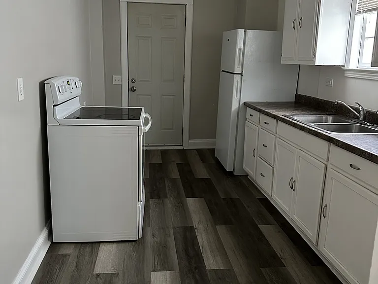 123 Washington Ave #123 — Photo 11