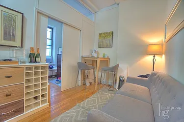 Rented by Hecht Group