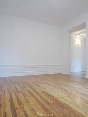 Rented by City Connections Realty | media 9