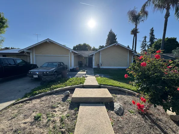 920 S Julieann Street, Visalia, CA 93277