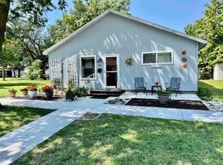 216 N Washington Ave, Ellsworth, KS 67439