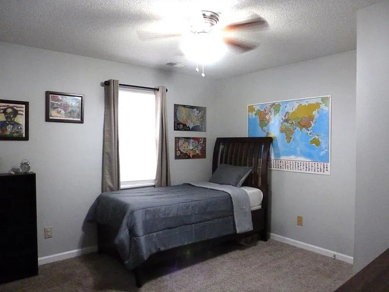 2840 Capri Dr — Photo 7