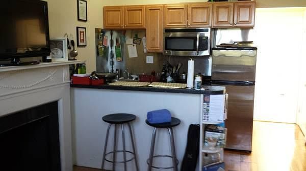 2nd image of 1069A Beacon St #7A