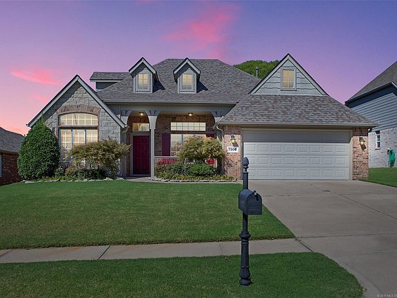 2nd image of 7306 E Jackson Pl