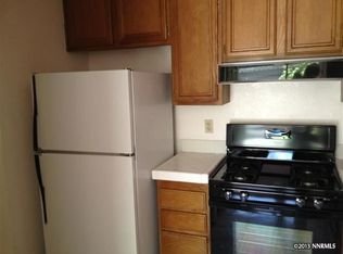 2475 Sycamore Glen Dr, Sparks, NV 89434