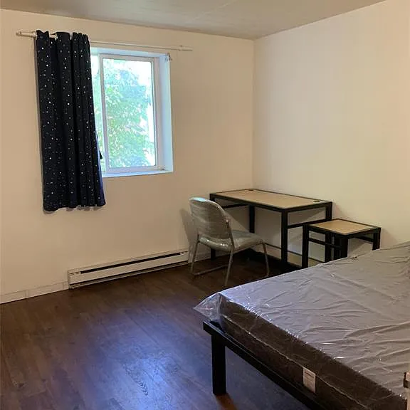 3044 Sandwich St #302 — Photo 14