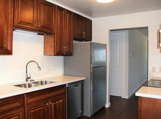 15610 9th Ave SW, Seattle, WA 98166