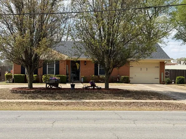 1916 S Buerkle St, Stuttgart, AR 72160