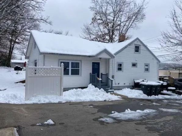 552 Arah Street, Hooksett, NH 03106