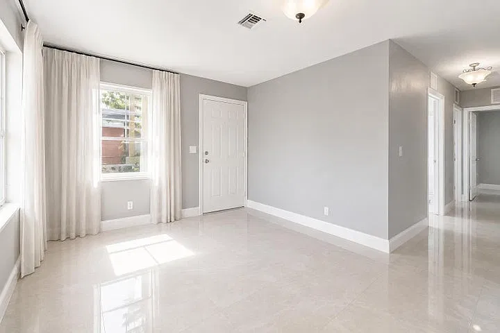 4 bed, 1440 sqft, $3,200 — Photo 4