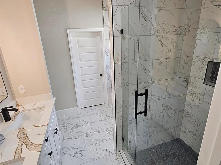 20906 Brannon Hill Ln — Photo 13
