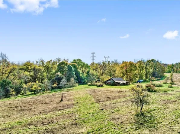 233 Kelley Rd, Industry, PA 15052