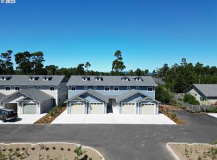 1583 37th St, Florence, OR