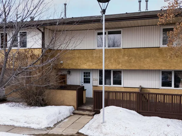 3301 139th Ave NW, Edmonton, AB T5Y 1T2