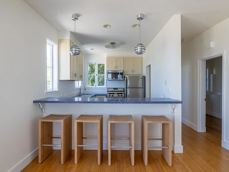 348 Greenwich St — Photo 11