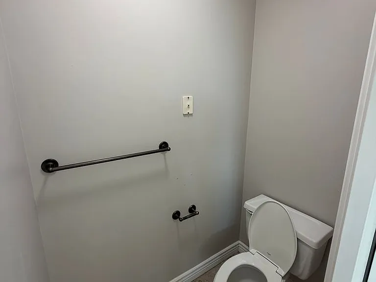1835 N Beechwood Dr — Photo 22