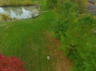 5 Independence Ct, Le Roy, IL 61752