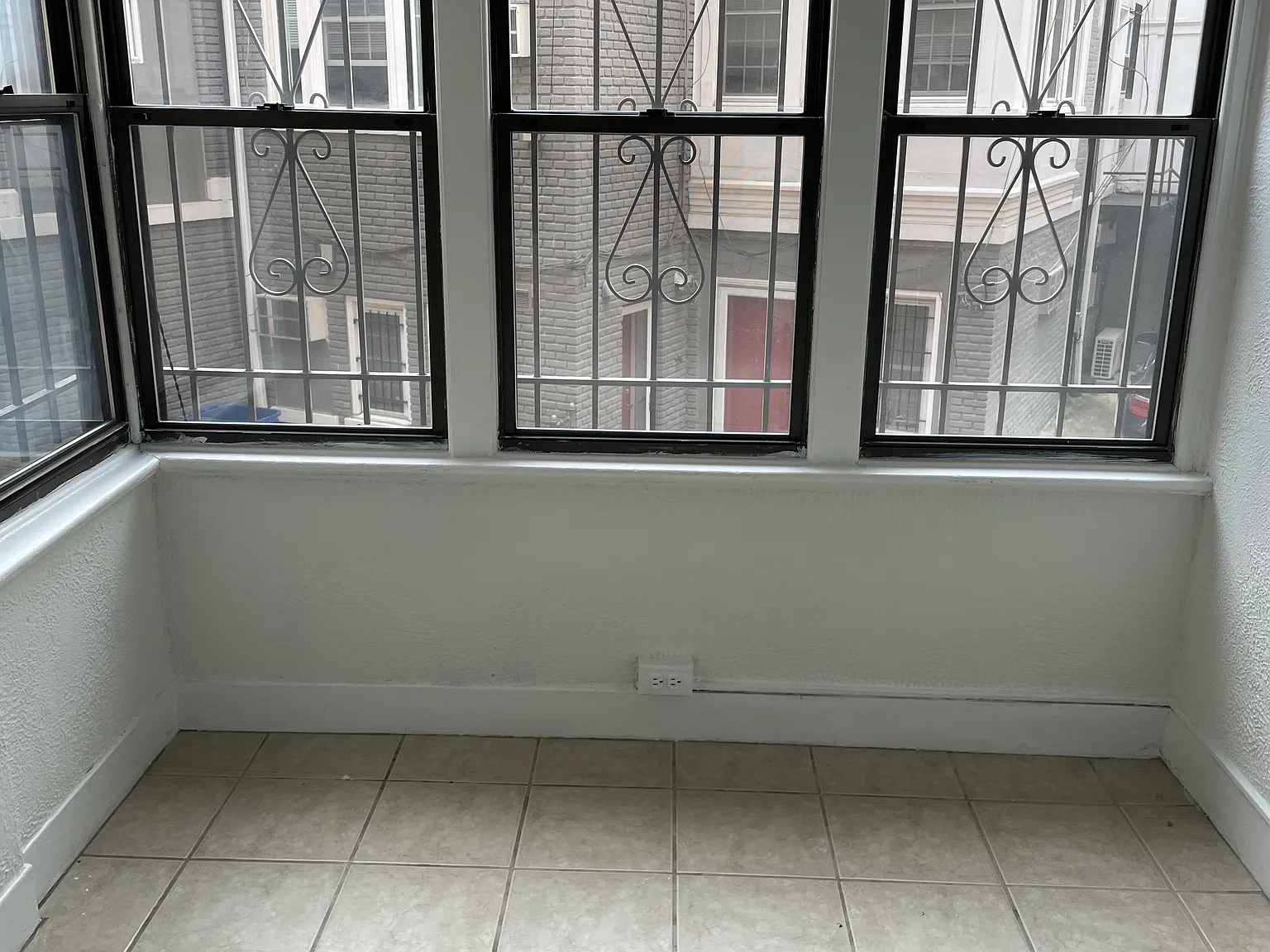 1 bed, 720 sqft, $2,450 — Photo 2