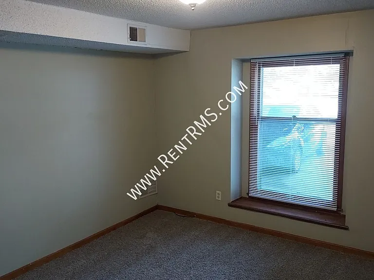 5733 SW 20th St — Photo 20