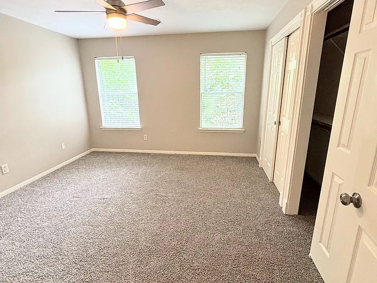 2510 Vermillion Dr — Photo 10