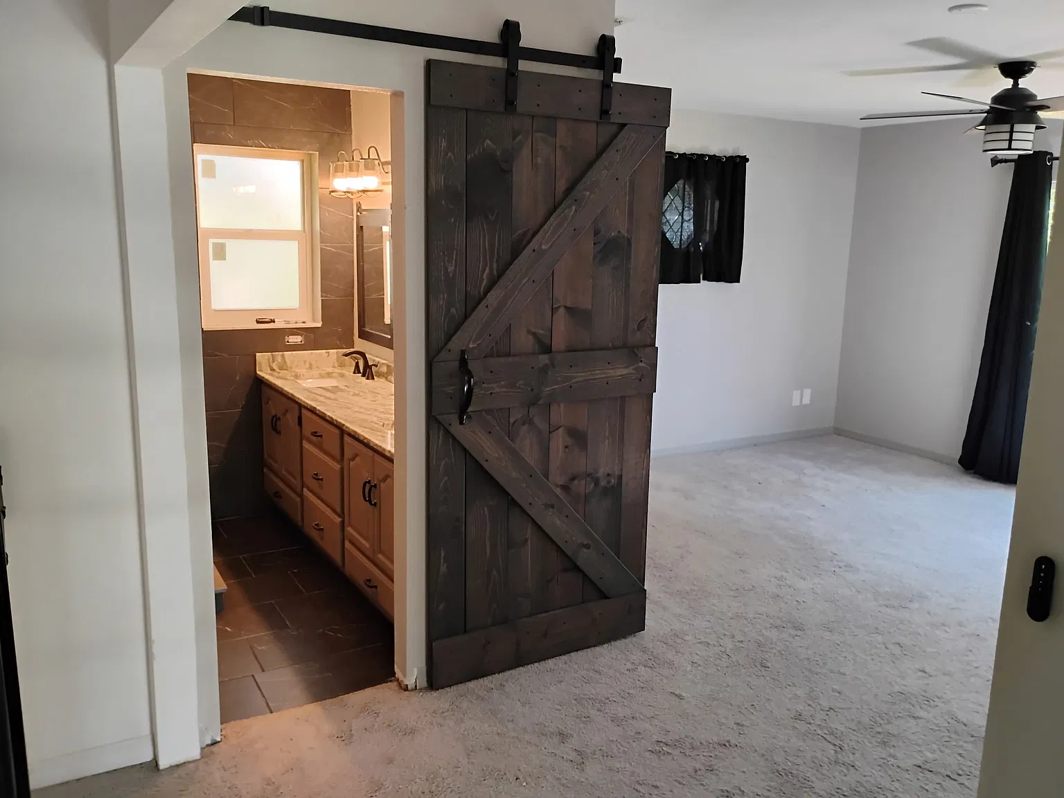 3 bed, 1760 sqft, $2,200 — Photo 4