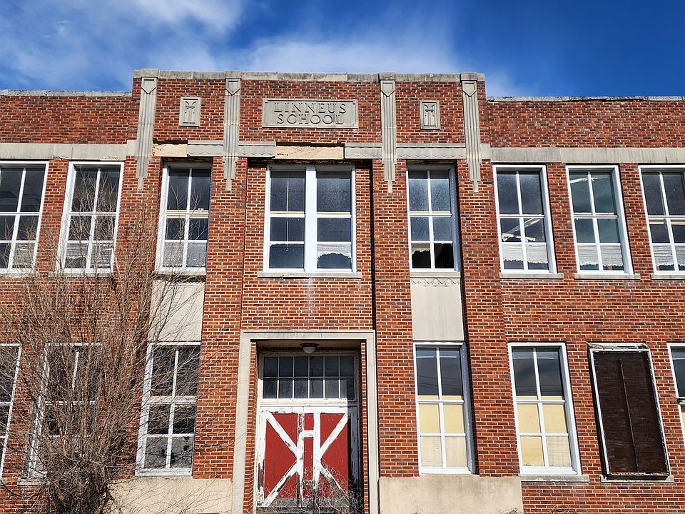 425 E Jackson St, Linneus, MO 64653 Zillow