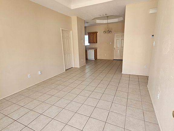 2nd image of 1012 Cedarwood Dr APT 2