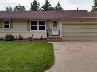 1014 Lincoln Ave, Owatonna, MN 55060