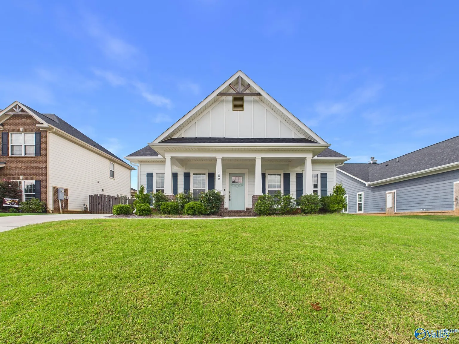 4 bed, 2596 sqft, $2,800 — Photo 1
