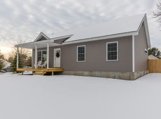 1 Spring Water Dr, Windham, ME 04062