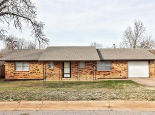 3101 E Noble Dr, Edmond, OK 73034