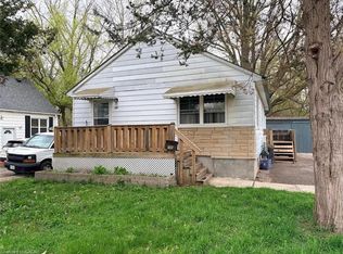 190 Helena Ave, London, ON N5Z 3M2