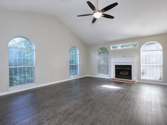 3rd image of 6511 Hickory Trace Cir #49
