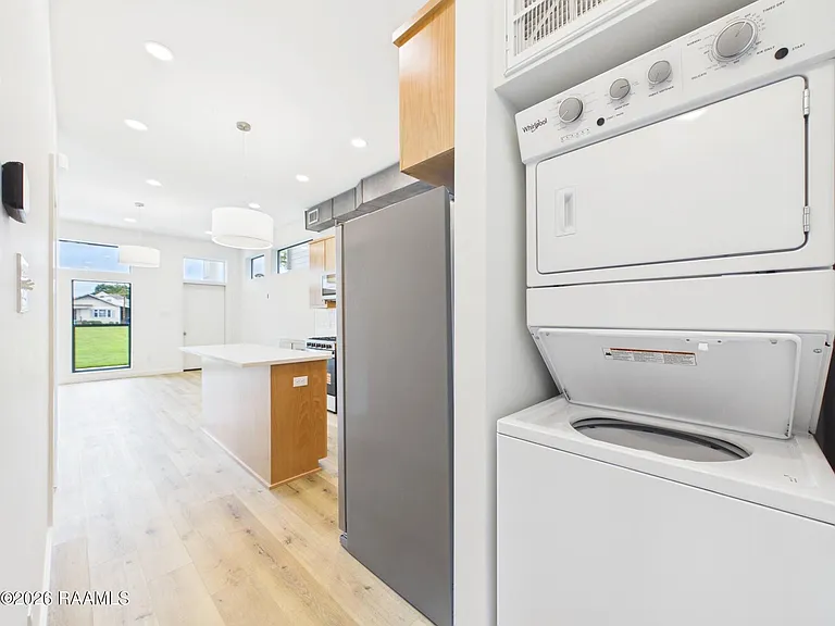 1120 S Washington St #101&201 — Photo 16