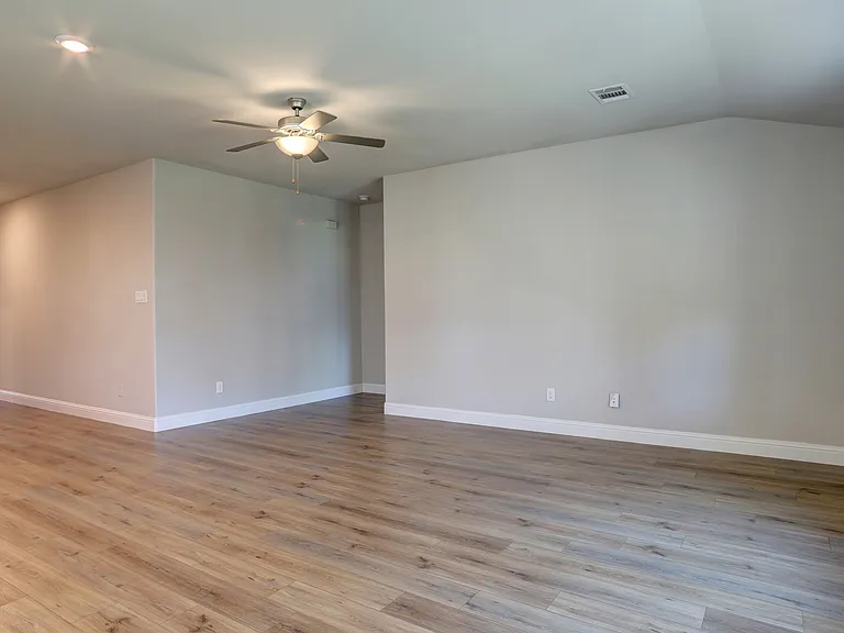 1506 Ironwood Way — Photo 8