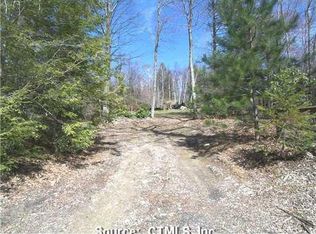 28 Fox Brook Rd, East Hartland, CT 06027