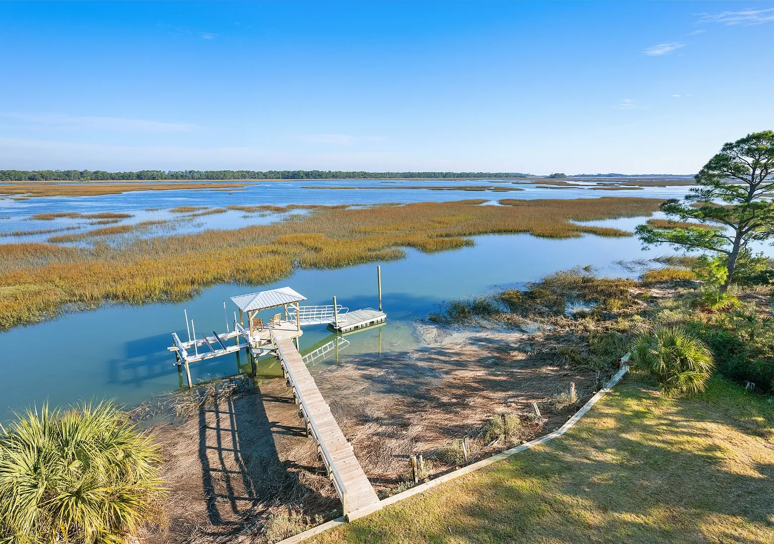 The Marsh Crest at Oak Island- 1532 Oak Island Drive — Photo 4