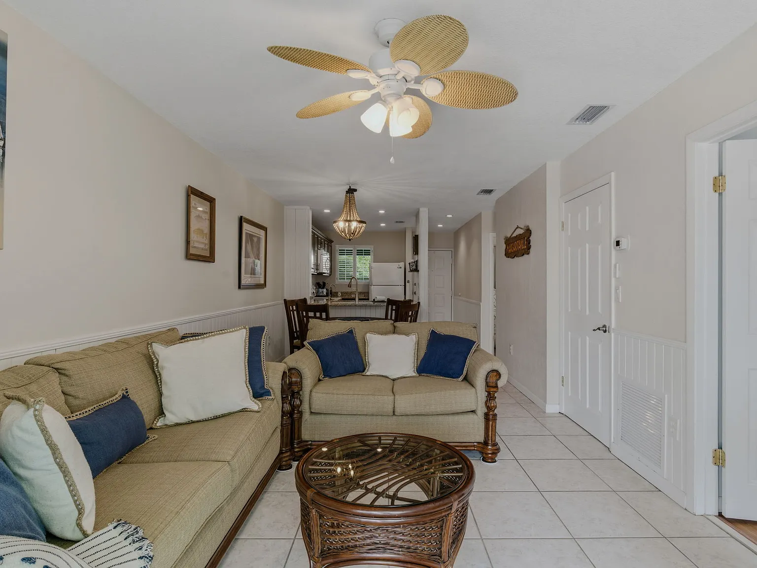 2 bed, 778 sqft, $2,950 — Photo 3