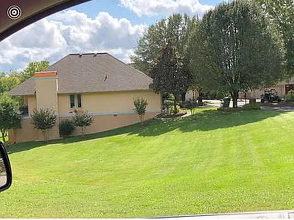 219 Silvercrest Ct, Sevierville, TN 37862