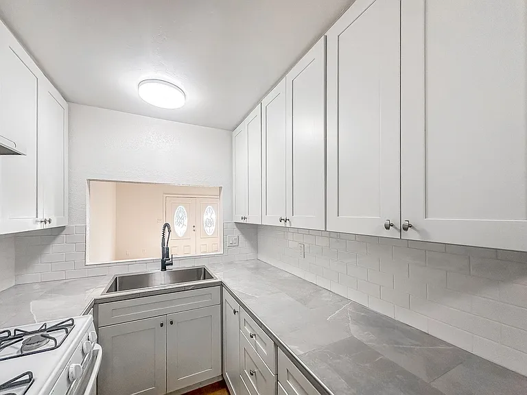 410 Colorado Ave #C — Photo 6