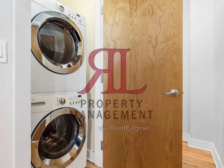 150 E Main St #504 — Photo 27
