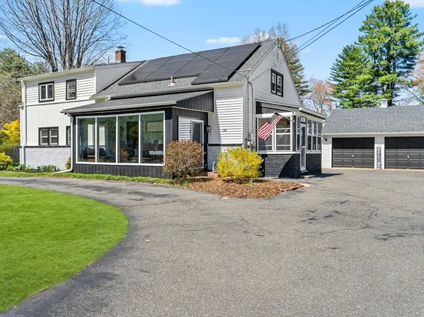 105 Plain St, Easthampton, MA 01027