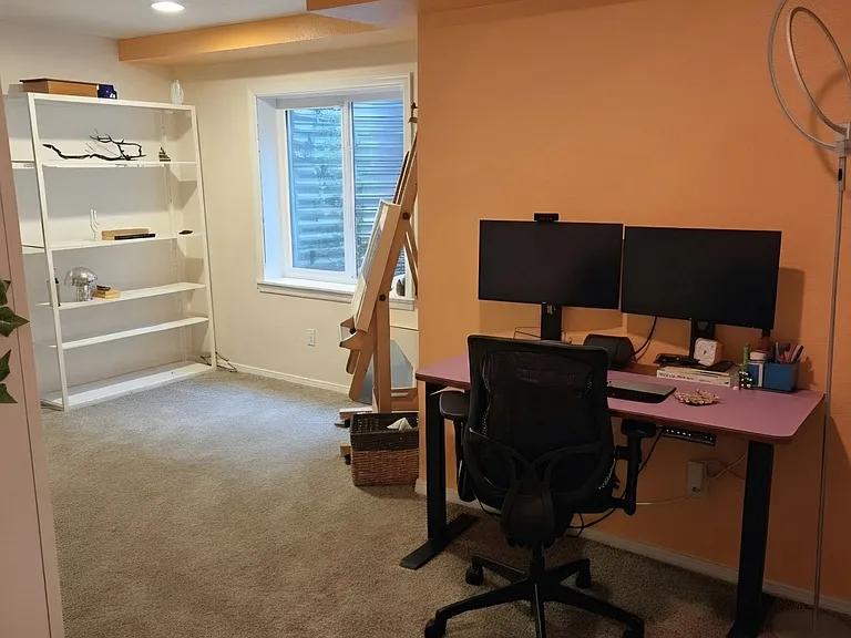 804 Zweck Ct — Photo 15