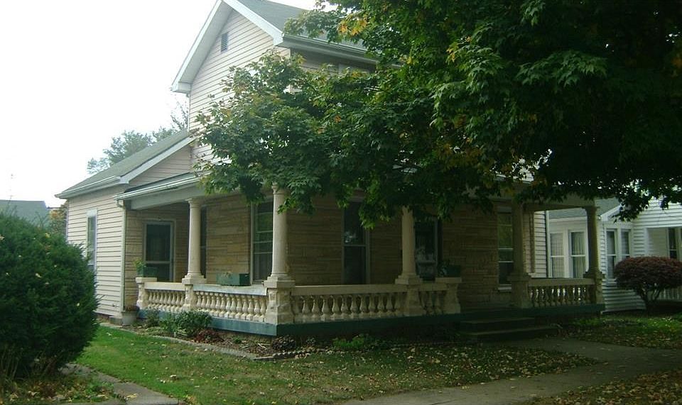 Exterior front view