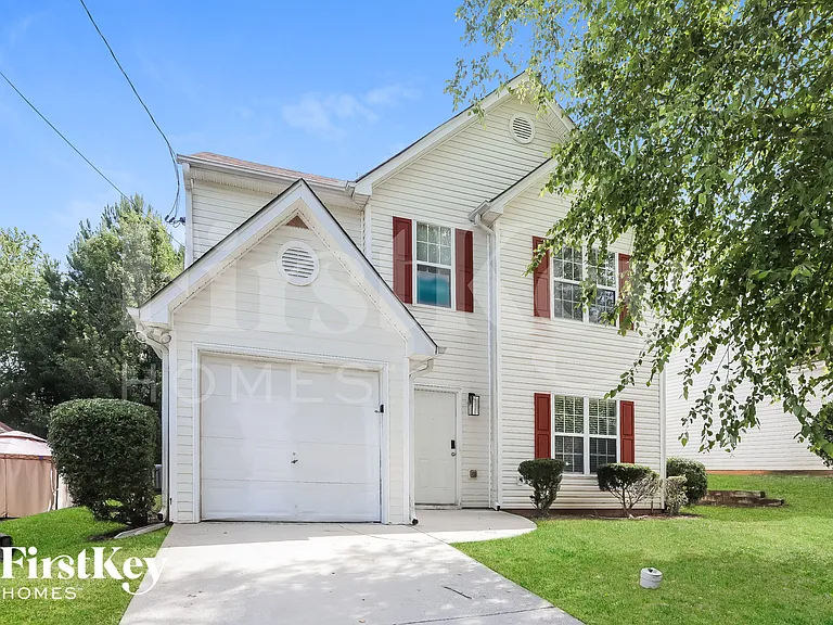 7008 Setters Way — Photo 1