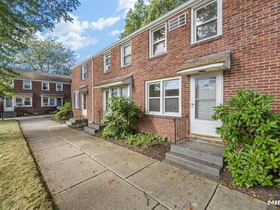230 Lafayette Pl APT 2C, Englewood, NJ, 07631