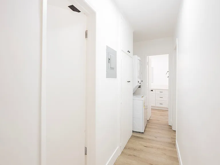 904 N Sierra Bonita Ave — Photo 35